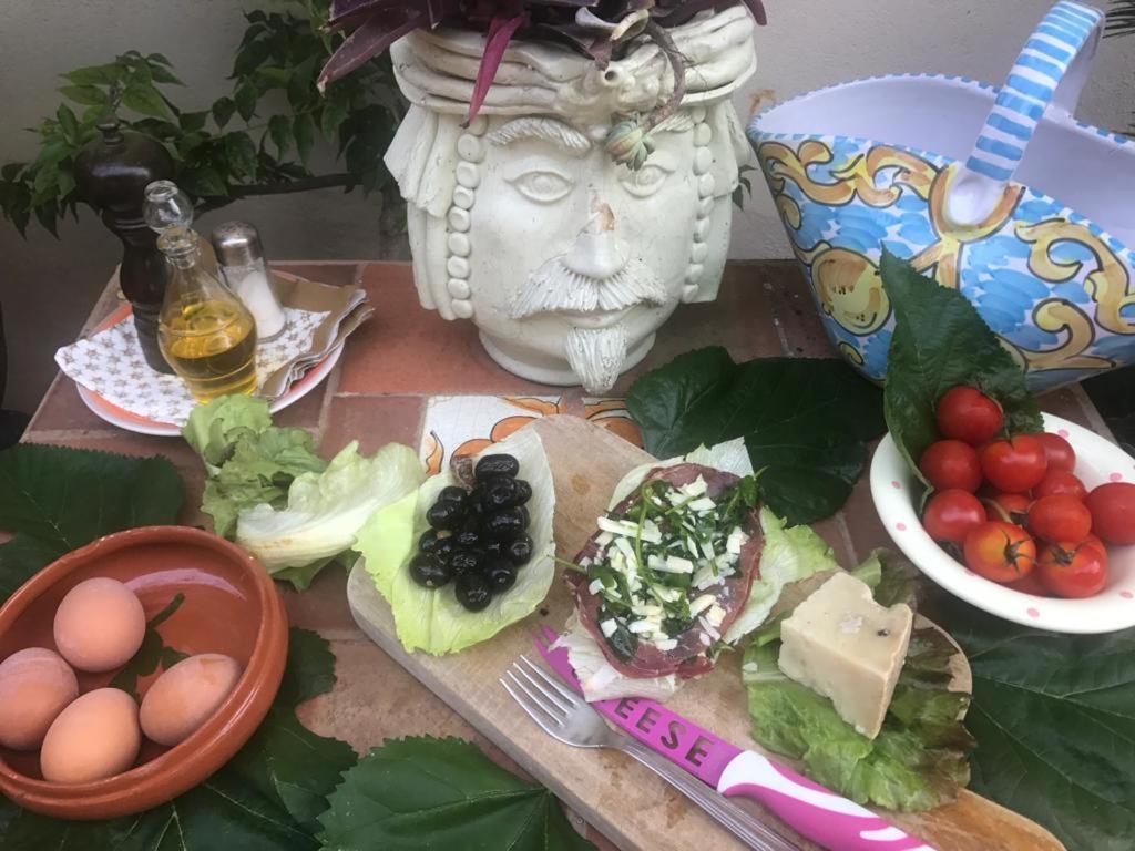 La Capanna Di Giuseppe E Maria Bed & Breakfast Taormina Bagian luar foto