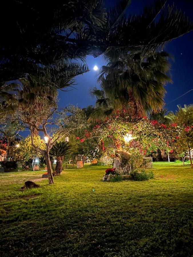 La Capanna Di Giuseppe E Maria Bed & Breakfast Taormina Bagian luar foto
