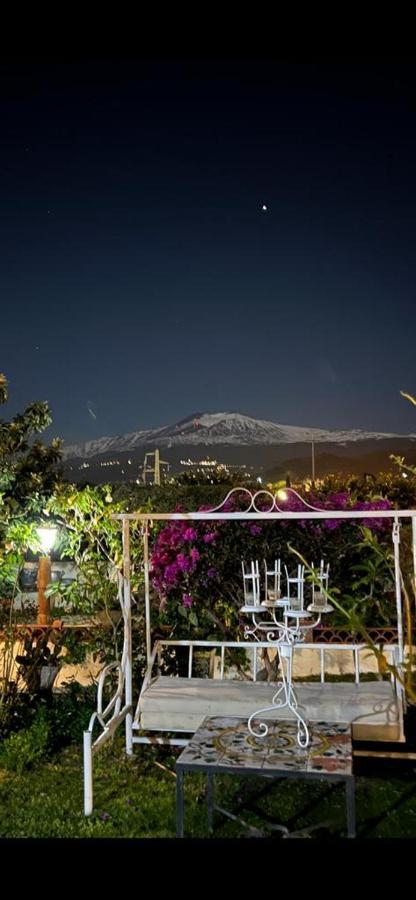 La Capanna Di Giuseppe E Maria Bed & Breakfast Taormina Bagian luar foto