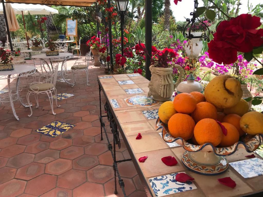 La Capanna Di Giuseppe E Maria Bed & Breakfast Taormina Bagian luar foto